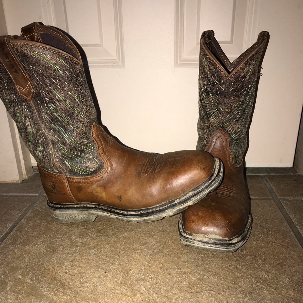 Ariat western work boots
